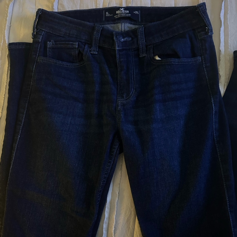 Hollister Women's Deep Indigo Skinny Jeans